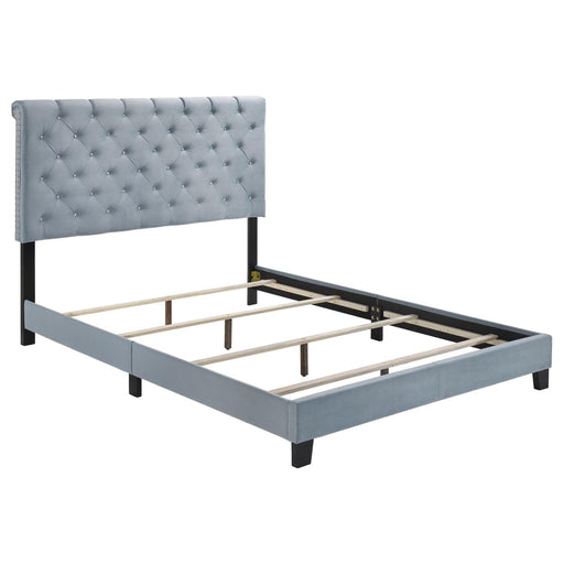 G310041 Queen Bed - Premium Queen Bed from Coaster Z2 Standard - Just $290! Shop now at Furniture Wholesale Plus  We are the best furniture store in Nashville, Hendersonville, Goodlettsville, Madison, Antioch, Mount Juliet, Lebanon, Gallatin, Springfield, Murfreesboro, Franklin, Brentwood