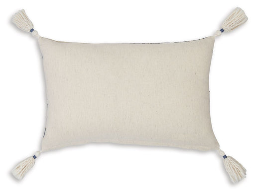 Winbury - Pillow - Premium Throw Pillows from Signature Design by Ashley® - Just $128! Shop now at Furniture Wholesale Plus  We are the best furniture store in Nashville, Hendersonville, Goodlettsville, Madison, Antioch, Mount Juliet, Lebanon, Gallatin, Springfield, Murfreesboro, Franklin, Brentwood