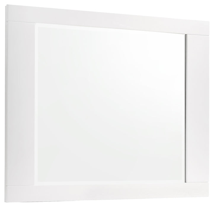 Felicity Rectangle Dresser Mirror Glossy White - Premium Mirror from Coaster Z2 Standard - Just $140! Shop now at Furniture Wholesale Plus  We are the best furniture store in Nashville, Hendersonville, Goodlettsville, Madison, Antioch, Mount Juliet, Lebanon, Gallatin, Springfield, Murfreesboro, Franklin, Brentwood