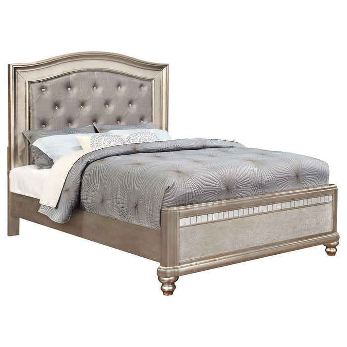 Bling Game Queen Panel Bed Metallic Platinum - Premium Bed from Coaster Z2 Standard - Just $918! Shop now at Furniture Wholesale Plus  We are the best furniture store in Nashville, Hendersonville, Goodlettsville, Madison, Antioch, Mount Juliet, Lebanon, Gallatin, Springfield, Murfreesboro, Franklin, Brentwood