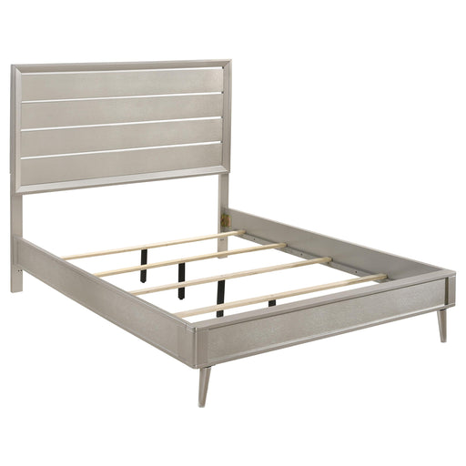 Ramon Eastern King Panel Bed Metallic Sterling - Premium Bed from Coaster Z2 Standard - Just $566! Shop now at Furniture Wholesale Plus  We are the best furniture store in Nashville, Hendersonville, Goodlettsville, Madison, Antioch, Mount Juliet, Lebanon, Gallatin, Springfield, Murfreesboro, Franklin, Brentwood