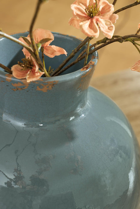 Giliburgh - Vase – Vases & Jars by Signature Design by Ashley® at Furniture Wholesale Plus , Nashville furniture store