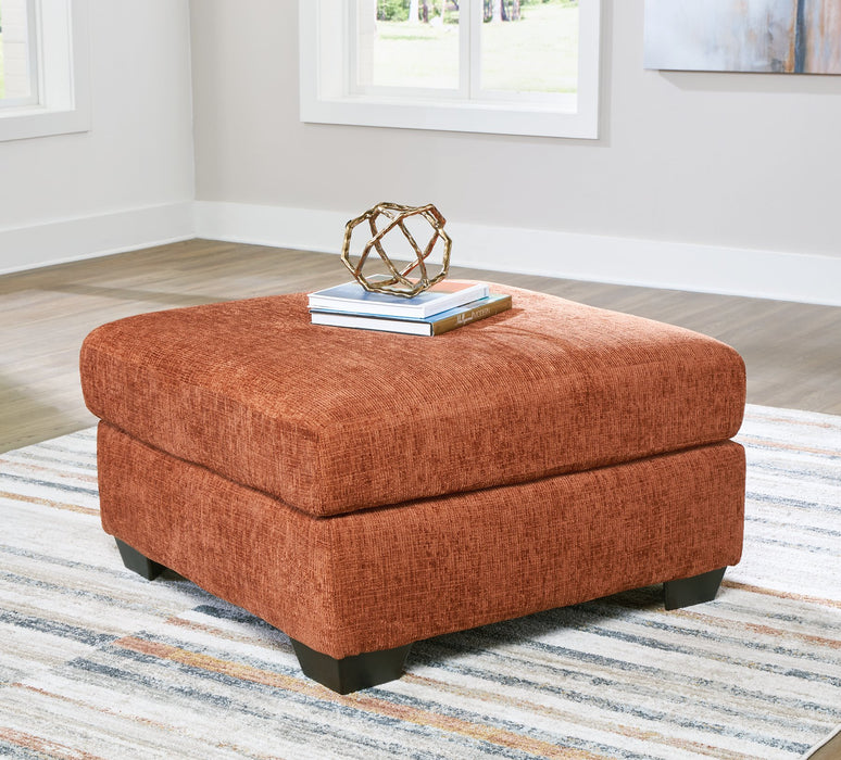 Aviemore Oversized Accent Ottoman - Premium Ottoman from Ashley Furniture - Just $228.70! Shop now at Furniture Wholesale Plus  We are the best furniture store in Nashville, Hendersonville, Goodlettsville, Madison, Antioch, Mount Juliet, Lebanon, Gallatin, Springfield, Murfreesboro, Franklin, Brentwood