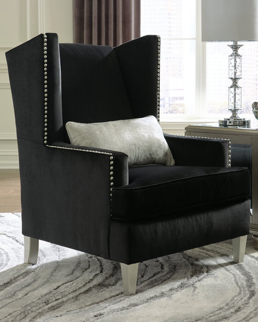 Harriotte Accent Chair - Premium Chair from Ashley Furniture - Just $549.19! Shop now at Furniture Wholesale Plus  We are the best furniture store in Nashville, Hendersonville, Goodlettsville, Madison, Antioch, Mount Juliet, Lebanon, Gallatin, Springfield, Murfreesboro, Franklin, Brentwood