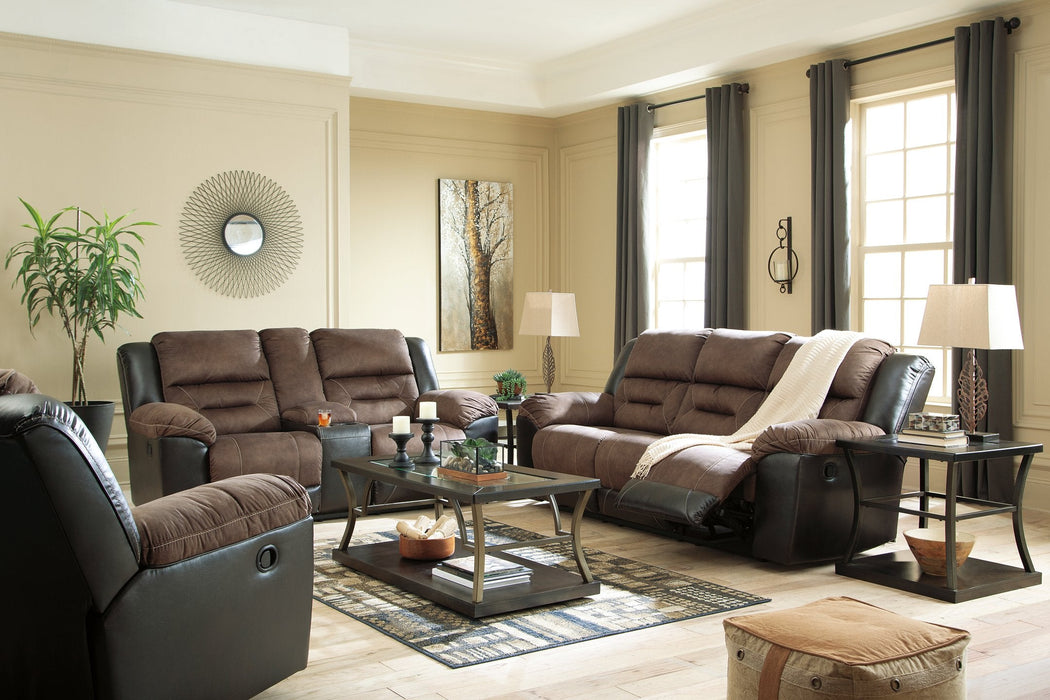 Earhart Living Room Set - Premium Living Room Set from Ashley Furniture - Just $1340.07! Shop now at Furniture Wholesale Plus  We are the best furniture store in Nashville, Hendersonville, Goodlettsville, Madison, Antioch, Mount Juliet, Lebanon, Gallatin, Springfield, Murfreesboro, Franklin, Brentwood