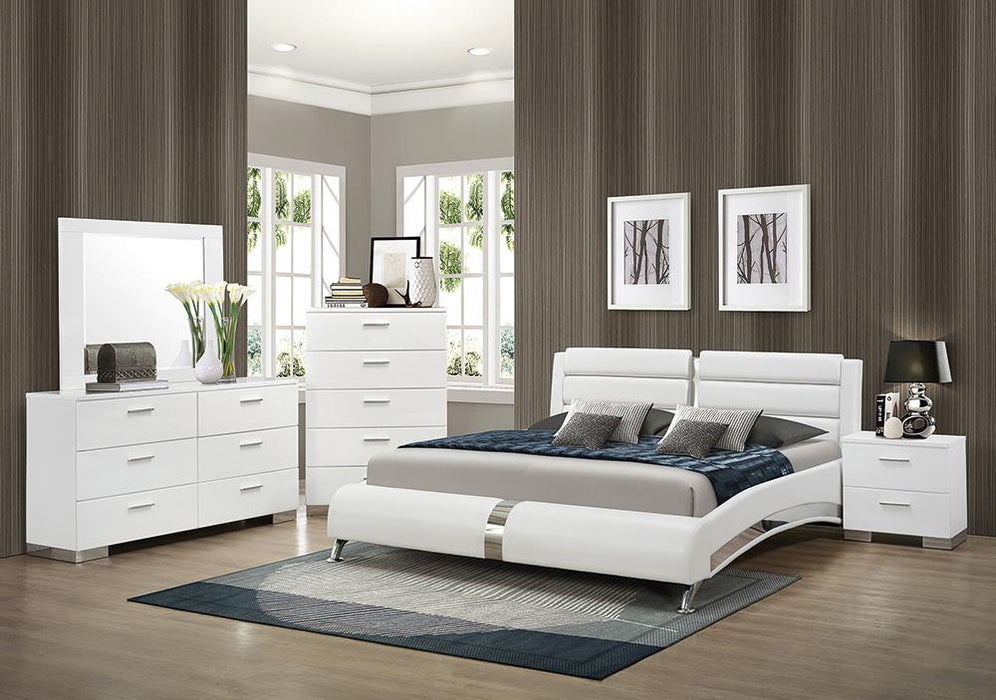 Jeremaine 4-piece Eastern King Bedroom Set Glossy White - Premium Bedroom Set from Coaster Z2 Standard - Just $1990! Shop now at Furniture Wholesale Plus  We are the best furniture store in Nashville, Hendersonville, Goodlettsville, Madison, Antioch, Mount Juliet, Lebanon, Gallatin, Springfield, Murfreesboro, Franklin, Brentwood