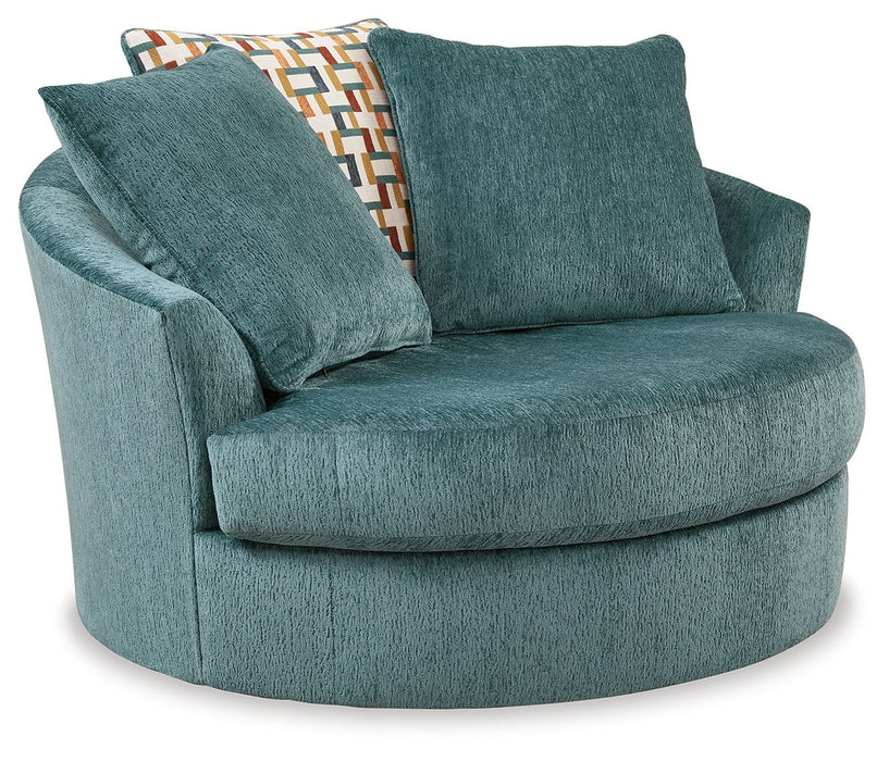 Laylabrook - Oversized Swivel Accent Chair - Premium Swivel Chairs from Ashley® - Just $648! Shop now at Furniture Wholesale Plus  We are the best furniture store in Nashville, Hendersonville, Goodlettsville, Madison, Antioch, Mount Juliet, Lebanon, Gallatin, Springfield, Murfreesboro, Franklin, Brentwood