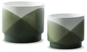 Ardenridge - Green / White - Planter Set (Set of 2) - Premium Planters from Signature Design by Ashley® - Just $88! Shop now at Furniture Wholesale Plus  We are the best furniture store in Nashville, Hendersonville, Goodlettsville, Madison, Antioch, Mount Juliet, Lebanon, Gallatin, Springfield, Murfreesboro, Franklin, Brentwood