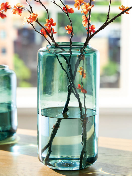 Inisland - Vase - Premium Vases & Jars from Signature Design by Ashley® - Just $58! Shop now at Furniture Wholesale Plus  We are the best furniture store in Nashville, Hendersonville, Goodlettsville, Madison, Antioch, Mount Juliet, Lebanon, Gallatin, Springfield, Murfreesboro, Franklin, Brentwood