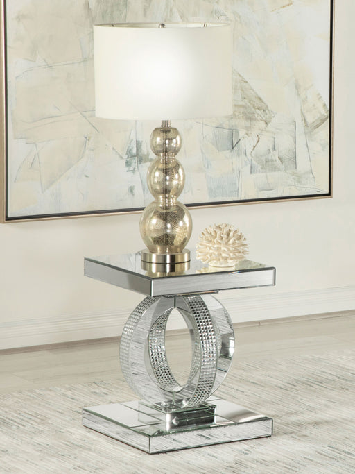 Breena Square End Table Mirror - Premium End Table from Coaster Z2 Standard - Just $278! Shop now at Furniture Wholesale Plus  We are the best furniture store in Nashville, Hendersonville, Goodlettsville, Madison, Antioch, Mount Juliet, Lebanon, Gallatin, Springfield, Murfreesboro, Franklin, Brentwood