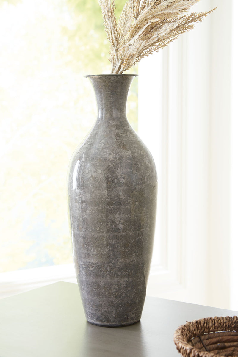 Brockwich - Vase – Vases & Jars by Signature Design by Ashley® at Furniture Wholesale Plus , Nashville furniture store