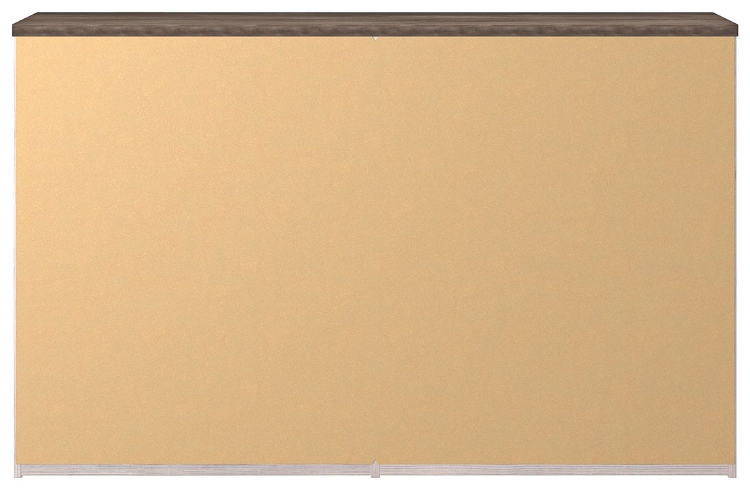 Gerridan - Dresser, Mirror – Dressers by Signature Design by Ashley® at Furniture Wholesale Plus , Nashville furniture store