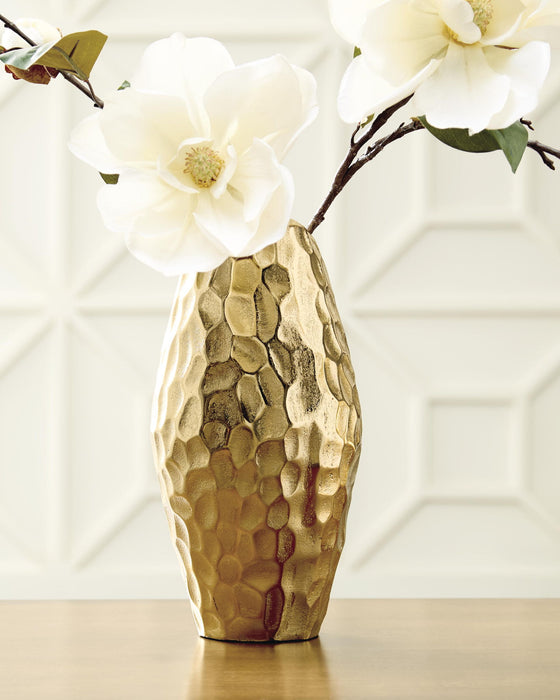 Ferryndale - Vase – Vases & Jars by Signature Design by Ashley® at Furniture Wholesale Plus , Nashville furniture store