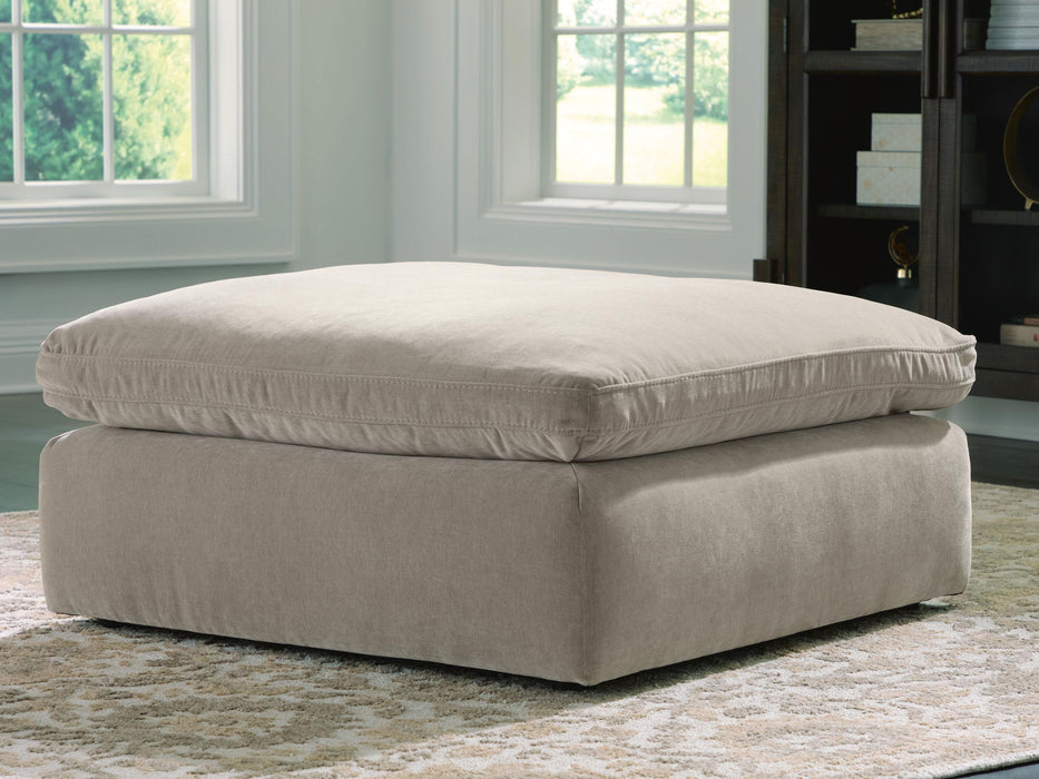 Maxton Heights - Oversized Accent Ottoman – Accent Ottomans by Benchcraft® at Furniture Wholesale Plus , Nashville furniture store