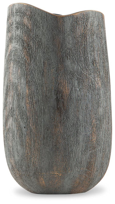 Iverly Vase - Premium Vase from Ashley Furniture - Just $56.71! Shop now at Furniture Wholesale Plus  We are the best furniture store in Nashville, Hendersonville, Goodlettsville, Madison, Antioch, Mount Juliet, Lebanon, Gallatin, Springfield, Murfreesboro, Franklin, Brentwood