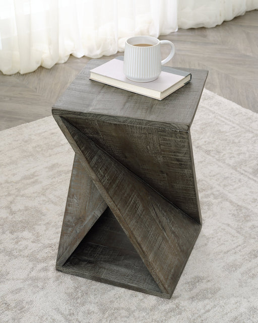 Zalemont Accent Table - Premium Accent Table from Ashley Furniture - Just $148.51! Shop now at Furniture Wholesale Plus  We are the best furniture store in Nashville, Hendersonville, Goodlettsville, Madison, Antioch, Mount Juliet, Lebanon, Gallatin, Springfield, Murfreesboro, Franklin, Brentwood