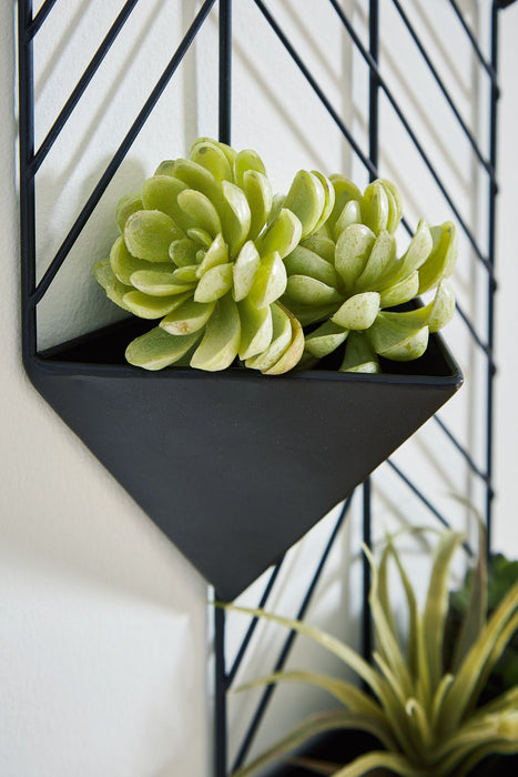 Dashney Wall Planter On Stand - Premium Wall Decor from Ashley Furniture - Just $55.06! Shop now at Furniture Wholesale Plus  We are the best furniture store in Nashville, Hendersonville, Goodlettsville, Madison, Antioch, Mount Juliet, Lebanon, Gallatin, Springfield, Murfreesboro, Franklin, Brentwood