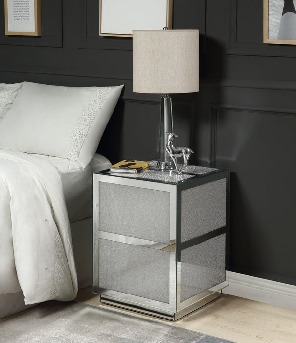 Lavina Mirrored & Faux Diamonds End Table - Premium End Table from ACME East - Just $421.20! Shop now at Furniture Wholesale Plus  We are the best furniture store in Nashville, Hendersonville, Goodlettsville, Madison, Antioch, Mount Juliet, Lebanon, Gallatin, Springfield, Murfreesboro, Franklin, Brentwood