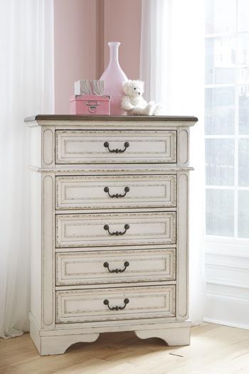 Realyn Chest of Drawers - Premium Chest from Ashley Furniture - Just $601.33! Shop now at Furniture Wholesale Plus  We are the best furniture store in Nashville, Hendersonville, Goodlettsville, Madison, Antioch, Mount Juliet, Lebanon, Gallatin, Springfield, Murfreesboro, Franklin, Brentwood