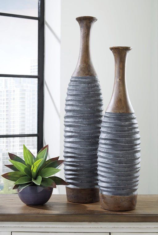 Blayze Vase (Set of 2) - Premium Vase from Ashley Furniture - Just $143.22! Shop now at Furniture Wholesale Plus  We are the best furniture store in Nashville, Hendersonville, Goodlettsville, Madison, Antioch, Mount Juliet, Lebanon, Gallatin, Springfield, Murfreesboro, Franklin, Brentwood