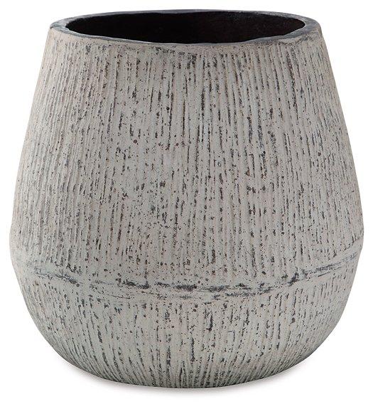 Claymount Vase - Premium Vase from Ashley Furniture - Just $30.23! Shop now at Furniture Wholesale Plus  We are the best furniture store in Nashville, Hendersonville, Goodlettsville, Madison, Antioch, Mount Juliet, Lebanon, Gallatin, Springfield, Murfreesboro, Franklin, Brentwood