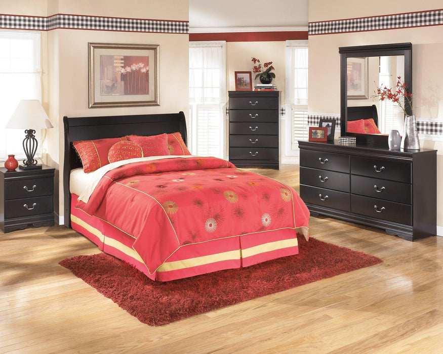 Huey Vineyard Youth Bed - Premium Youth Bed from Ashley Furniture - Just $305.71! Shop now at Furniture Wholesale Plus  We are the best furniture store in Nashville, Hendersonville, Goodlettsville, Madison, Antioch, Mount Juliet, Lebanon, Gallatin, Springfield, Murfreesboro, Franklin, Brentwood