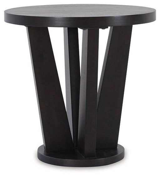 Chasinfield End Table - Premium End Table from Ashley Furniture - Just $116.73! Shop now at Furniture Wholesale Plus  We are the best furniture store in Nashville, Hendersonville, Goodlettsville, Madison, Antioch, Mount Juliet, Lebanon, Gallatin, Springfield, Murfreesboro, Franklin, Brentwood