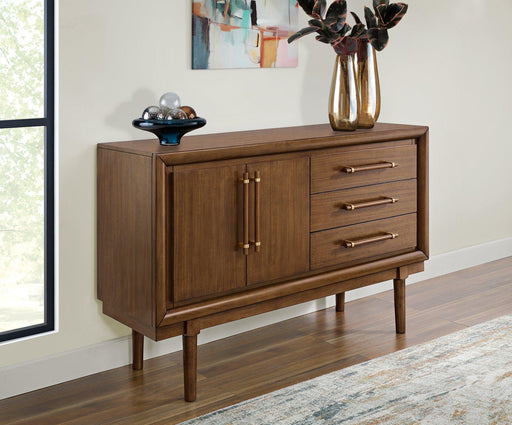 Lyncott Dining Server - Premium Server from Ashley Furniture - Just $621.44! Shop now at Furniture Wholesale Plus  We are the best furniture store in Nashville, Hendersonville, Goodlettsville, Madison, Antioch, Mount Juliet, Lebanon, Gallatin, Springfield, Murfreesboro, Franklin, Brentwood