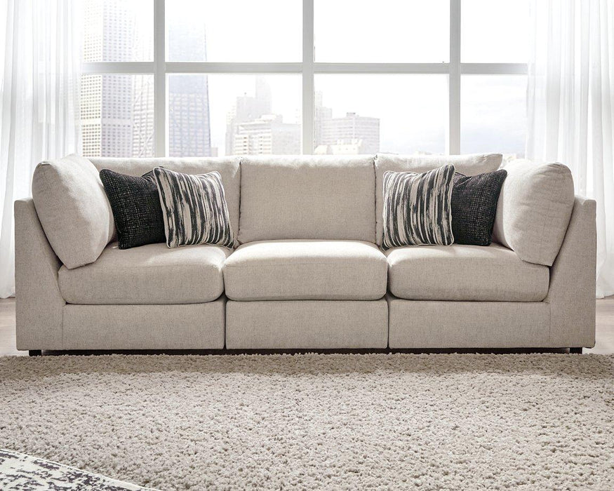 Kellway Sectional - Premium Sectional from Ashley Furniture - Just $886.52! Shop now at Furniture Wholesale Plus  We are the best furniture store in Nashville, Hendersonville, Goodlettsville, Madison, Antioch, Mount Juliet, Lebanon, Gallatin, Springfield, Murfreesboro, Franklin, Brentwood