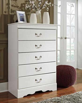 Anarasia Chest of Drawers - Premium Chest from Ashley Furniture - Just $283.57! Shop now at Furniture Wholesale Plus  We are the best furniture store in Nashville, Hendersonville, Goodlettsville, Madison, Antioch, Mount Juliet, Lebanon, Gallatin, Springfield, Murfreesboro, Franklin, Brentwood