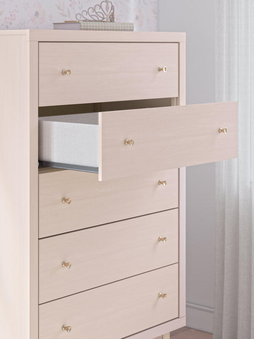 Wistenpine Chest of Drawers - Premium Chest from Ashley Furniture - Just $386.13! Shop now at Furniture Wholesale Plus  We are the best furniture store in Nashville, Hendersonville, Goodlettsville, Madison, Antioch, Mount Juliet, Lebanon, Gallatin, Springfield, Murfreesboro, Franklin, Brentwood