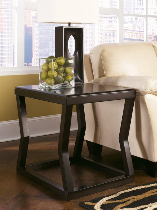 Kelton End Table - Premium End Table from Ashley Furniture - Just $152.04! Shop now at Furniture Wholesale Plus  We are the best furniture store in Nashville, Hendersonville, Goodlettsville, Madison, Antioch, Mount Juliet, Lebanon, Gallatin, Springfield, Murfreesboro, Franklin, Brentwood