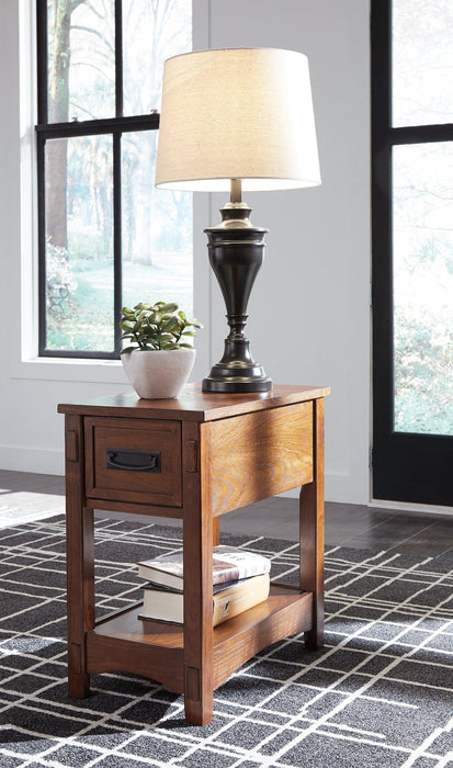 Breegin End Table Set - Premium Table Set from Ashley Furniture - Just $233.47! Shop now at Furniture Wholesale Plus  We are the best furniture store in Nashville, Hendersonville, Goodlettsville, Madison, Antioch, Mount Juliet, Lebanon, Gallatin, Springfield, Murfreesboro, Franklin, Brentwood