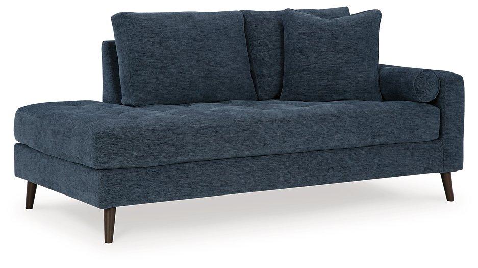 Bixler Right-Arm Facing Corner Chaise - Premium Chair from Ashley Furniture - Just $457.53! Shop now at Furniture Wholesale Plus  We are the best furniture store in Nashville, Hendersonville, Goodlettsville, Madison, Antioch, Mount Juliet, Lebanon, Gallatin, Springfield, Murfreesboro, Franklin, Brentwood