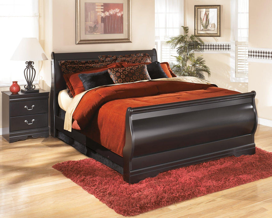 Huey Vineyard Youth Bed - Premium Youth Bed from Ashley Furniture - Just $305.71! Shop now at Furniture Wholesale Plus  We are the best furniture store in Nashville, Hendersonville, Goodlettsville, Madison, Antioch, Mount Juliet, Lebanon, Gallatin, Springfield, Murfreesboro, Franklin, Brentwood