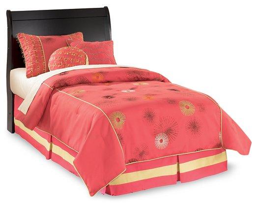 Huey Vineyard Youth Bed - Premium Youth Bed from Ashley Furniture - Just $305.71! Shop now at Furniture Wholesale Plus  We are the best furniture store in Nashville, Hendersonville, Goodlettsville, Madison, Antioch, Mount Juliet, Lebanon, Gallatin, Springfield, Murfreesboro, Franklin, Brentwood