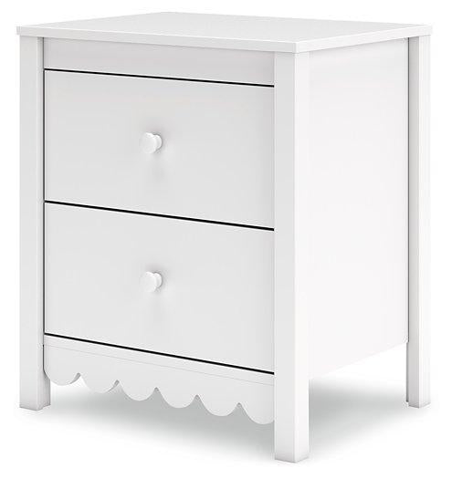 Hallityn Nightstand - Premium Nightstand from Ashley Furniture - Just $99.54! Shop now at Furniture Wholesale Plus  We are the best furniture store in Nashville, Hendersonville, Goodlettsville, Madison, Antioch, Mount Juliet, Lebanon, Gallatin, Springfield, Murfreesboro, Franklin, Brentwood