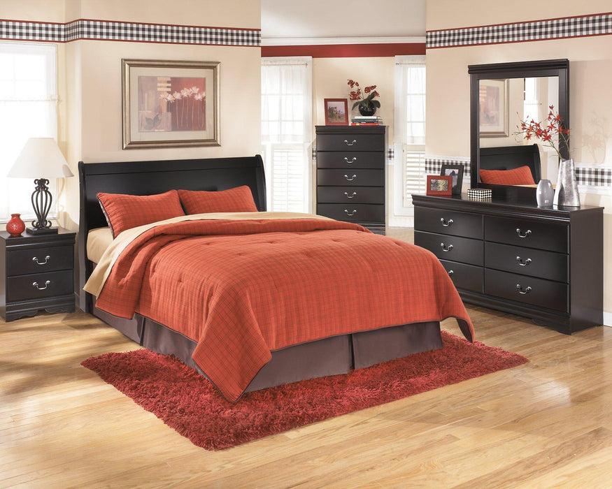 Huey Vineyard Bed - Premium Bed from Ashley Furniture - Just $345.93! Shop now at Furniture Wholesale Plus  We are the best furniture store in Nashville, Hendersonville, Goodlettsville, Madison, Antioch, Mount Juliet, Lebanon, Gallatin, Springfield, Murfreesboro, Franklin, Brentwood