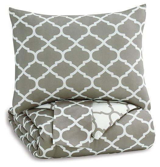 Media 3-Piece Comforter Set - Premium Comforter Set from Ashley Furniture - Just $66.16! Shop now at Furniture Wholesale Plus  We are the best furniture store in Nashville, Hendersonville, Goodlettsville, Madison, Antioch, Mount Juliet, Lebanon, Gallatin, Springfield, Murfreesboro, Franklin, Brentwood