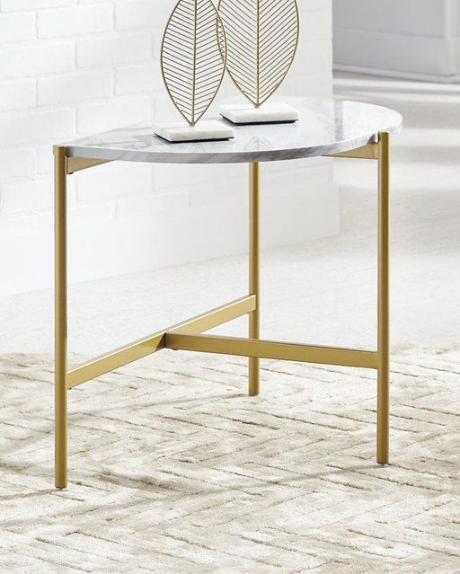 Wynora Chairside End Table - Premium End Table from Ashley Furniture - Just $92.02! Shop now at Furniture Wholesale Plus  We are the best furniture store in Nashville, Hendersonville, Goodlettsville, Madison, Antioch, Mount Juliet, Lebanon, Gallatin, Springfield, Murfreesboro, Franklin, Brentwood