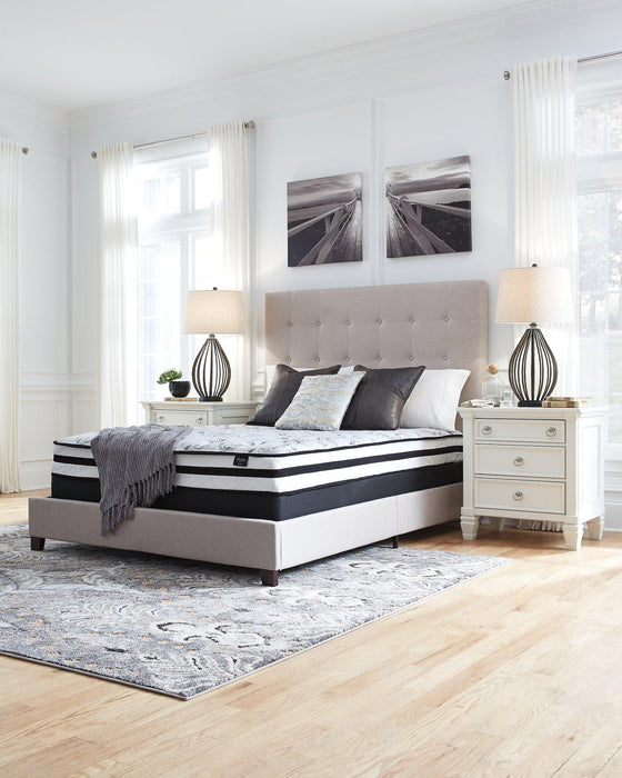 8 Inch Chime Innerspring Mattress in a Box - Premium Mattress from Ashley Furniture - Just $208.08! Shop now at Furniture Wholesale Plus  We are the best furniture store in Nashville, Hendersonville, Goodlettsville, Madison, Antioch, Mount Juliet, Lebanon, Gallatin, Springfield, Murfreesboro, Franklin, Brentwood