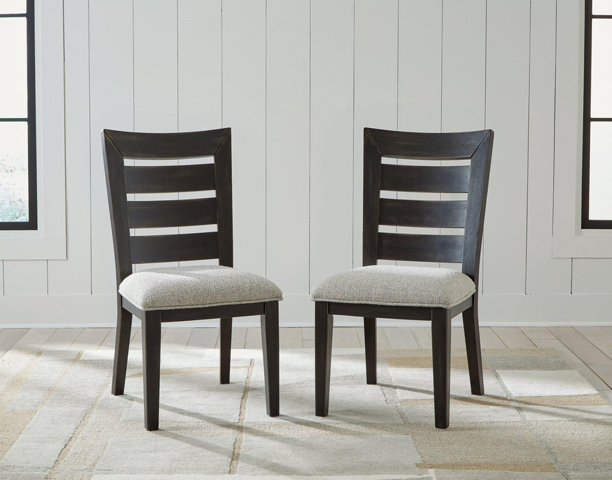 Galliden Dining Chair - Premium Dining Chair from Ashley Furniture - Just $124.69! Shop now at Furniture Wholesale Plus  We are the best furniture store in Nashville, Hendersonville, Goodlettsville, Madison, Antioch, Mount Juliet, Lebanon, Gallatin, Springfield, Murfreesboro, Franklin, Brentwood