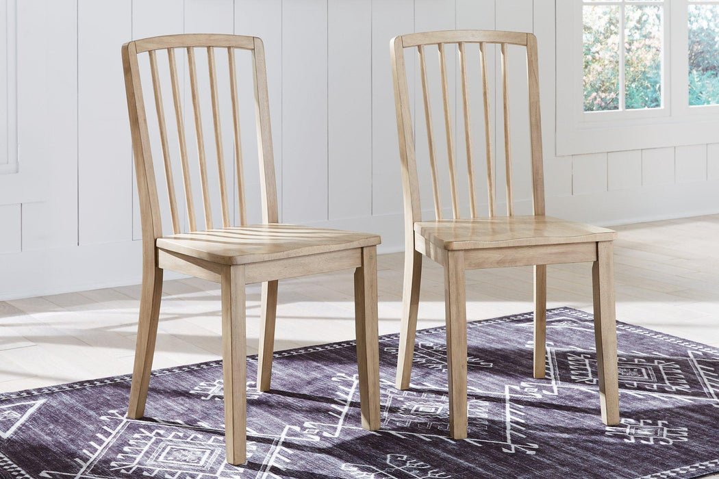 Gleanville Dining Chair - Premium Dining Chair from Ashley Furniture - Just $92.51! Shop now at Furniture Wholesale Plus  We are the best furniture store in Nashville, Hendersonville, Goodlettsville, Madison, Antioch, Mount Juliet, Lebanon, Gallatin, Springfield, Murfreesboro, Franklin, Brentwood