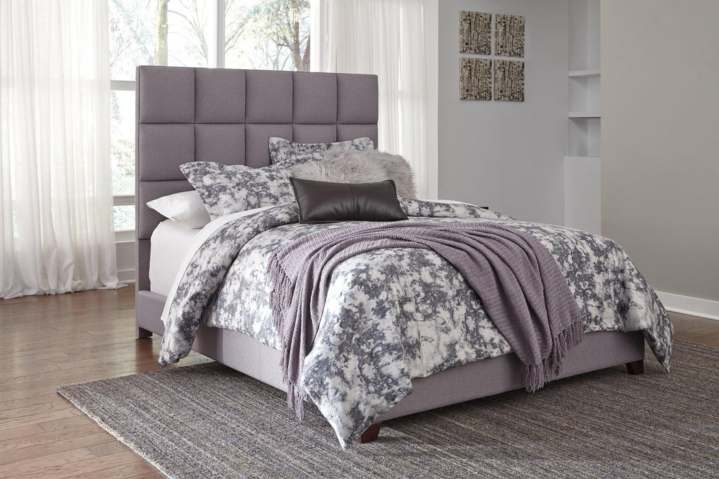 Dolante Upholstered Bed - Premium Bed from Ashley Furniture - Just $311.73! Shop now at Furniture Wholesale Plus  We are the best furniture store in Nashville, Hendersonville, Goodlettsville, Madison, Antioch, Mount Juliet, Lebanon, Gallatin, Springfield, Murfreesboro, Franklin, Brentwood