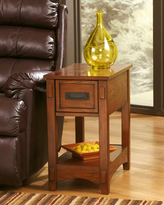 Breegin Chairside End Table - Premium End Table from Ashley Furniture - Just $116.73! Shop now at Furniture Wholesale Plus  We are the best furniture store in Nashville, Hendersonville, Goodlettsville, Madison, Antioch, Mount Juliet, Lebanon, Gallatin, Springfield, Murfreesboro, Franklin, Brentwood