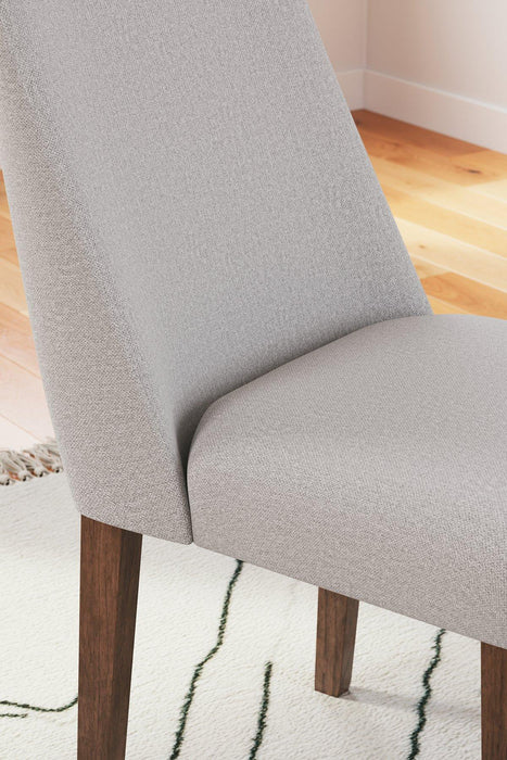 Lyncott Dining Chair - Premium Dining Chair from Ashley Furniture - Just $114.64! Shop now at Furniture Wholesale Plus  We are the best furniture store in Nashville, Hendersonville, Goodlettsville, Madison, Antioch, Mount Juliet, Lebanon, Gallatin, Springfield, Murfreesboro, Franklin, Brentwood