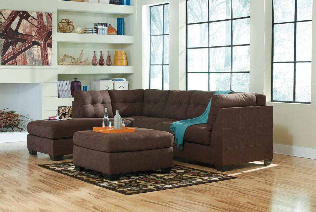 Maier Living Room Set - Premium Living Room Set from Ashley Furniture - Just $1352.22! Shop now at Furniture Wholesale Plus  We are the best furniture store in Nashville, Hendersonville, Goodlettsville, Madison, Antioch, Mount Juliet, Lebanon, Gallatin, Springfield, Murfreesboro, Franklin, Brentwood