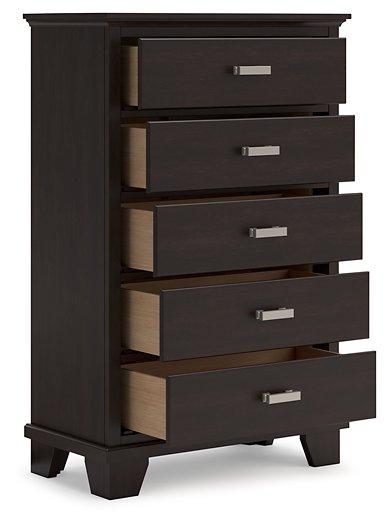 Covetown Chest of Drawers - Premium Chest from Ashley Furniture - Just $289.60! Shop now at Furniture Wholesale Plus  We are the best furniture store in Nashville, Hendersonville, Goodlettsville, Madison, Antioch, Mount Juliet, Lebanon, Gallatin, Springfield, Murfreesboro, Franklin, Brentwood