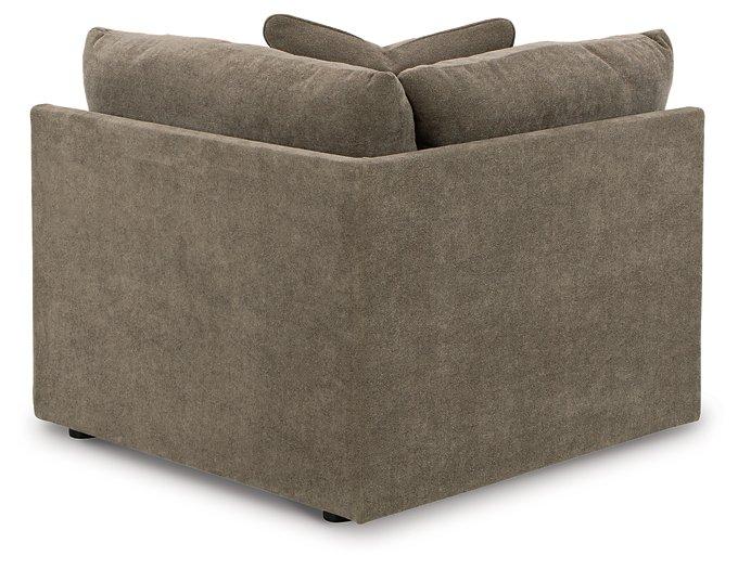 Raeanna Sectional with Chaise - Premium Sectional from Ashley Furniture - Just $2262.35! Shop now at Furniture Wholesale Plus  We are the best furniture store in Nashville, Hendersonville, Goodlettsville, Madison, Antioch, Mount Juliet, Lebanon, Gallatin, Springfield, Murfreesboro, Franklin, Brentwood