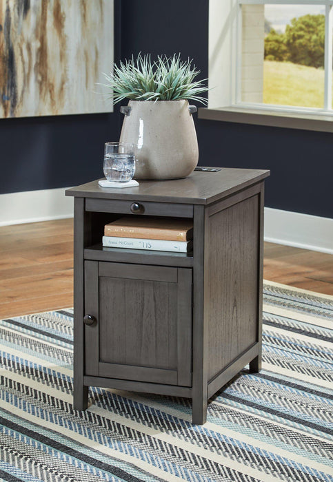 Treytown Chairside End Table - Premium End Table from Ashley Furniture - Just $152.04! Shop now at Furniture Wholesale Plus  We are the best furniture store in Nashville, Hendersonville, Goodlettsville, Madison, Antioch, Mount Juliet, Lebanon, Gallatin, Springfield, Murfreesboro, Franklin, Brentwood